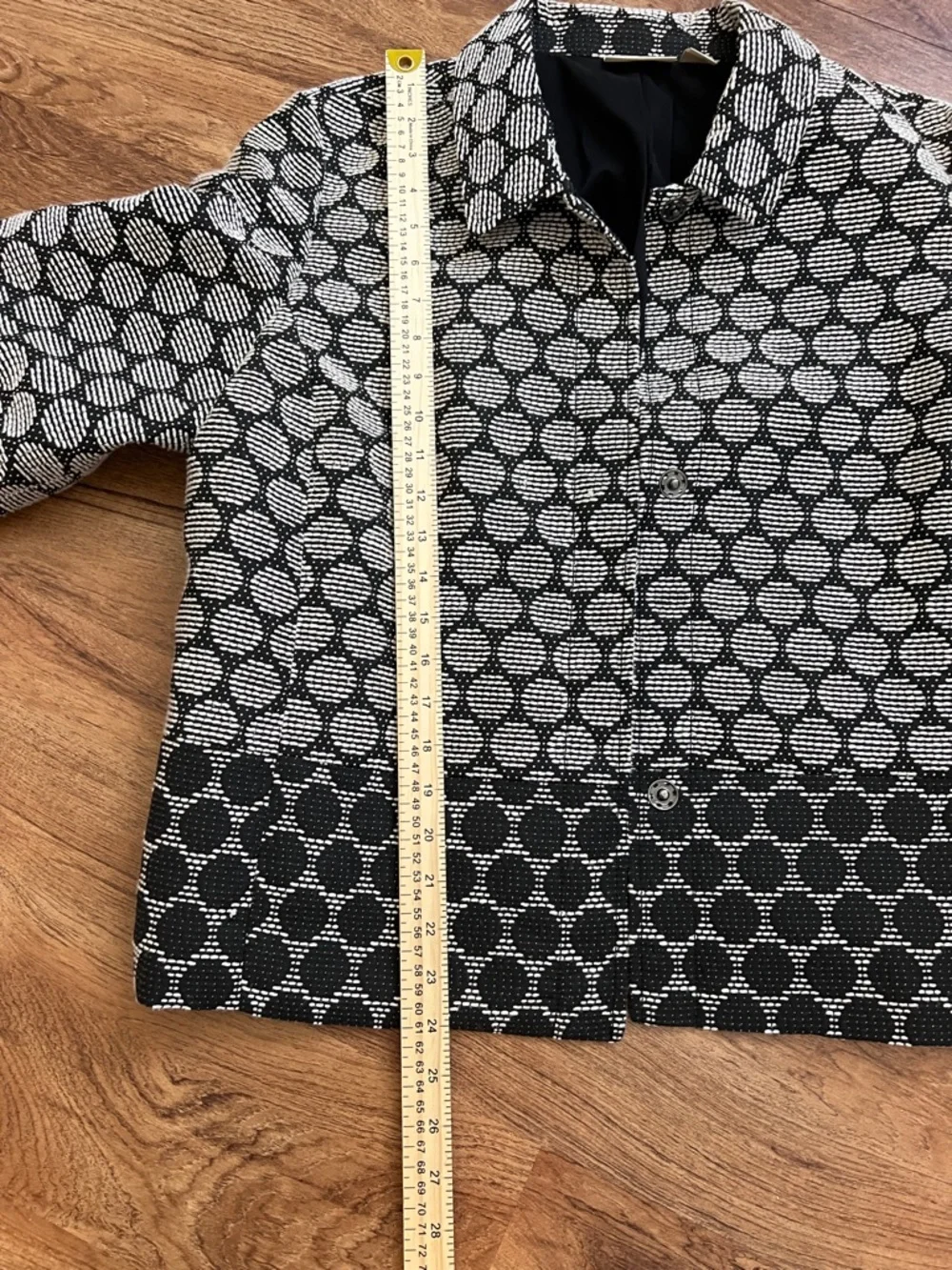 Chico’s Size 3 Black White Textured Dot Jacket Blazer Open Front Career - Picture 10 of 10
